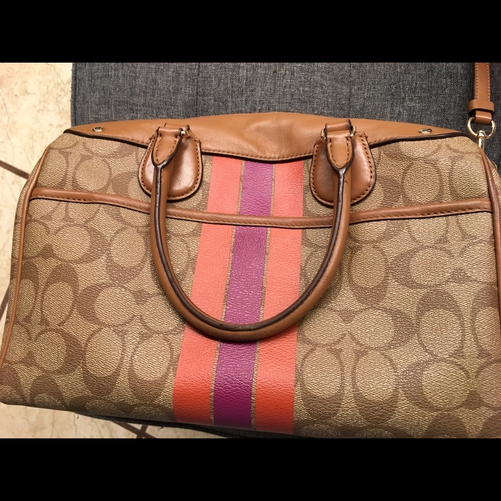 Shoulder bag with make up bag - Picture 6 of 6